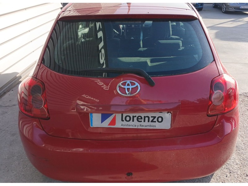 toyota auris (_e15_) del año 2007