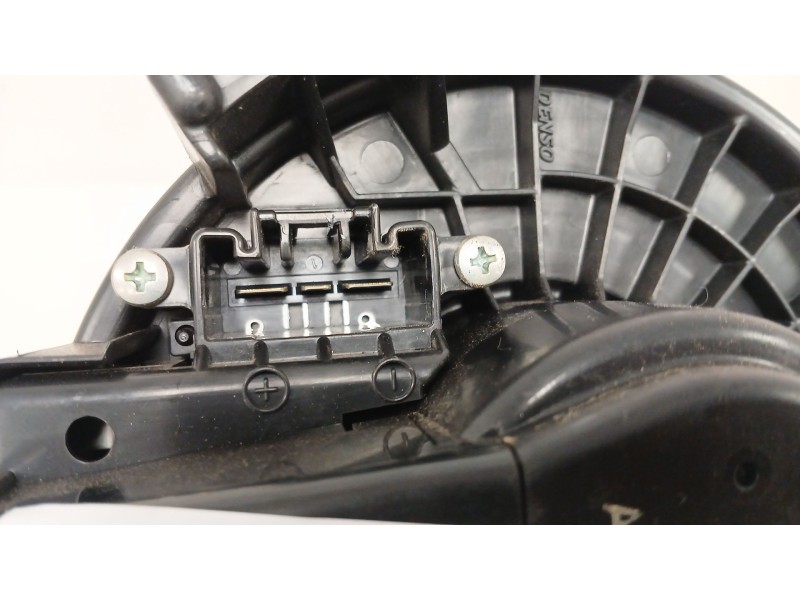 Recambio de motor calefaccion para toyota auris (_e15_) 2.0 d-4d (ade150_) referencia OEM IAM AV2727008103  