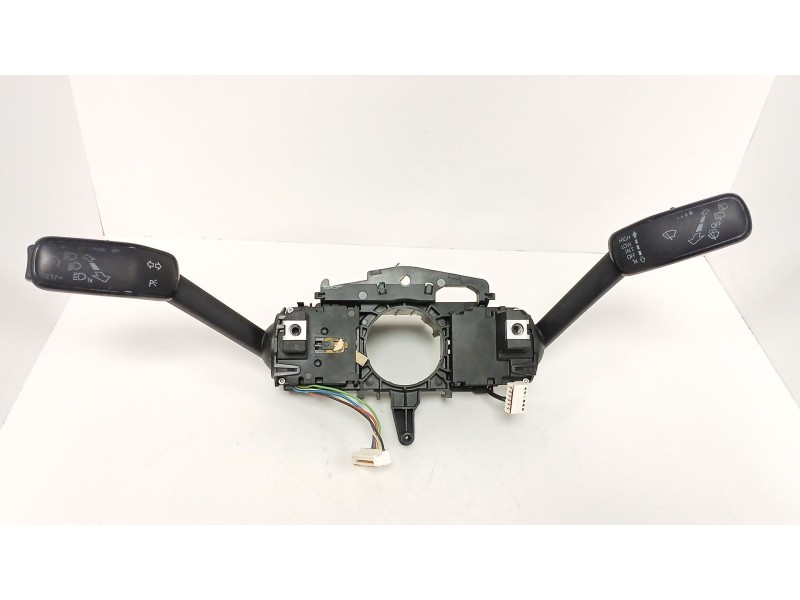 Recambio de mando limpia para seat leon (5f1) 1.6 tdi referencia OEM IAM 5Q0953507AC  5Q0953513R