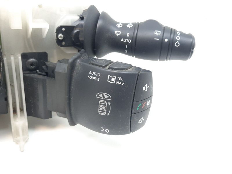 Recambio de mando luces para renault megane iii berlina 5 p dynamique referencia OEM IAM 255670019R 255520014R 