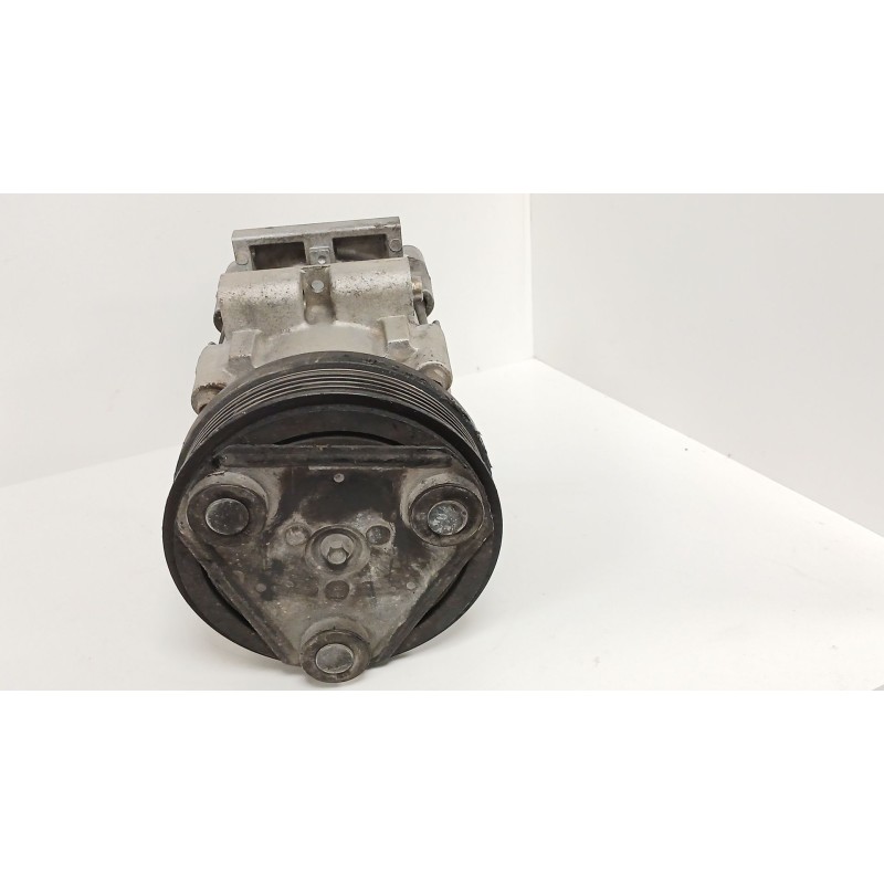 Recambio de compresor aire acondicionado para ford mondeo iii (b5y) 2.0 16v tddi / tdci referencia OEM IAM 1S7H19D629EA  