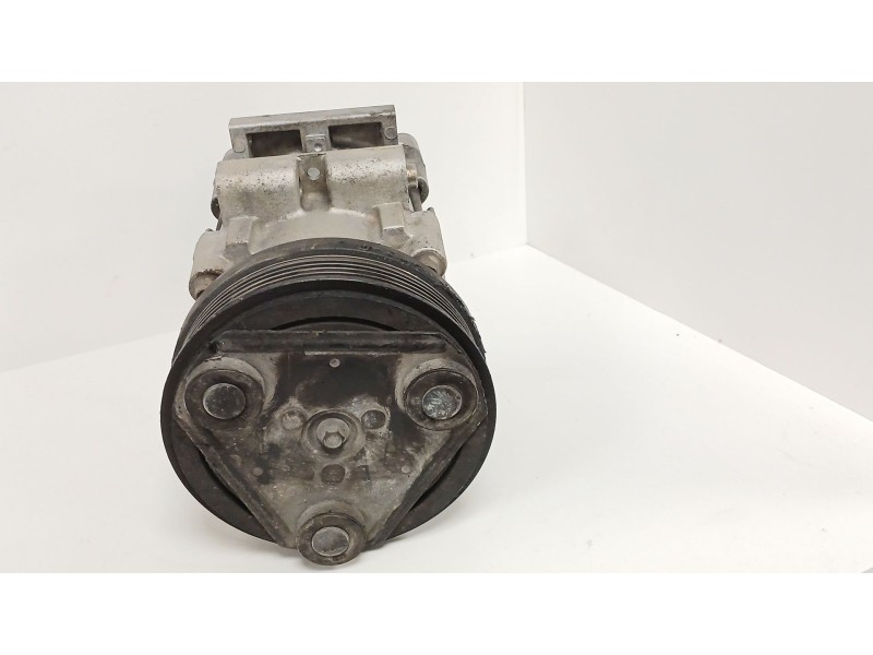 Recambio de compresor aire acondicionado para ford mondeo iii (b5y) 2.0 16v tddi / tdci referencia OEM IAM 1S7H19D629EA  