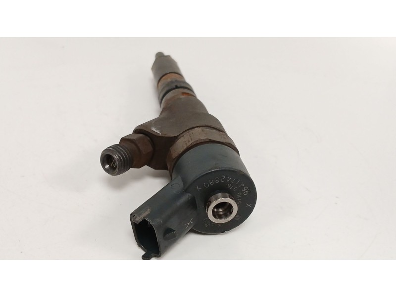 Recambio de inyector para peugeot 307 (3a/c) 2.0 hdi 110 referencia OEM IAM 0445110076  9641742880