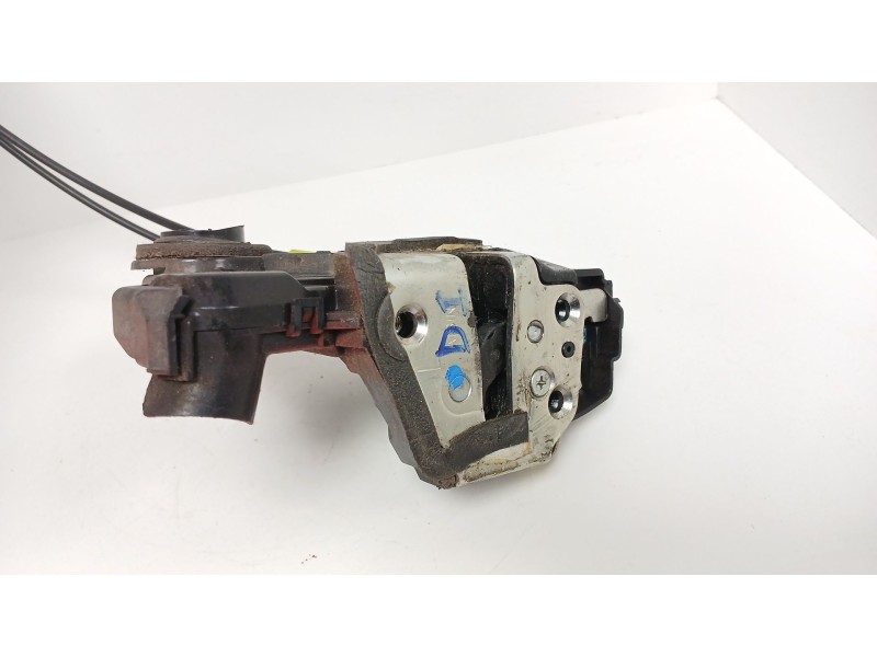 Recambio de cerradura puerta delantera izquierda para toyota auris (_e15_) 2.0 d-4d (ade150_) referencia OEM IAM   