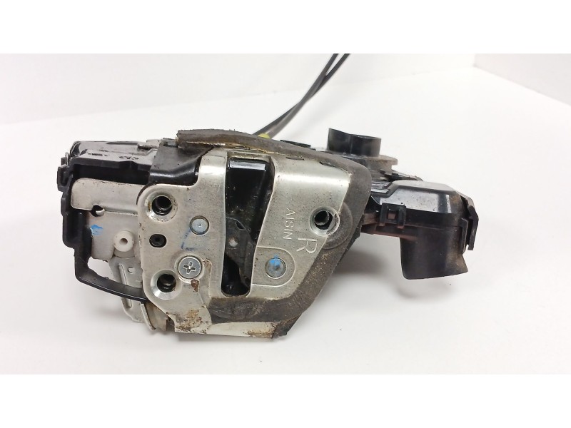 Recambio de cerradura puerta delantera derecha para toyota auris (_e15_) 2.0 d-4d (ade150_) referencia OEM IAM   