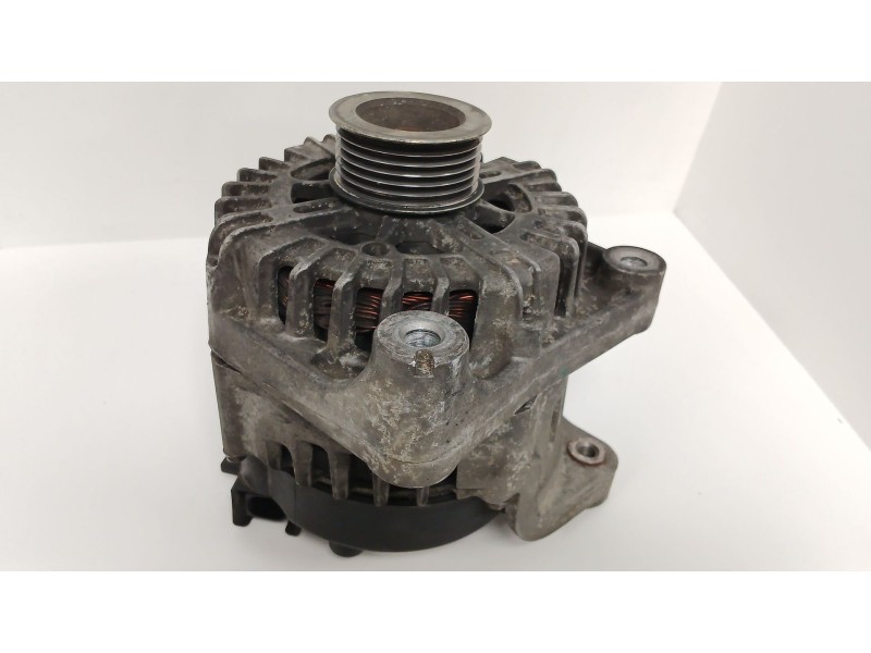 Recambio de alternador para bmw 1 (e87) 118 d referencia OEM IAM 7802261AI03  FG18S019 Recambio de alternador para bmw 1 (e87) 118 d referencia OEM IAM 7802261AI03  FG18S019