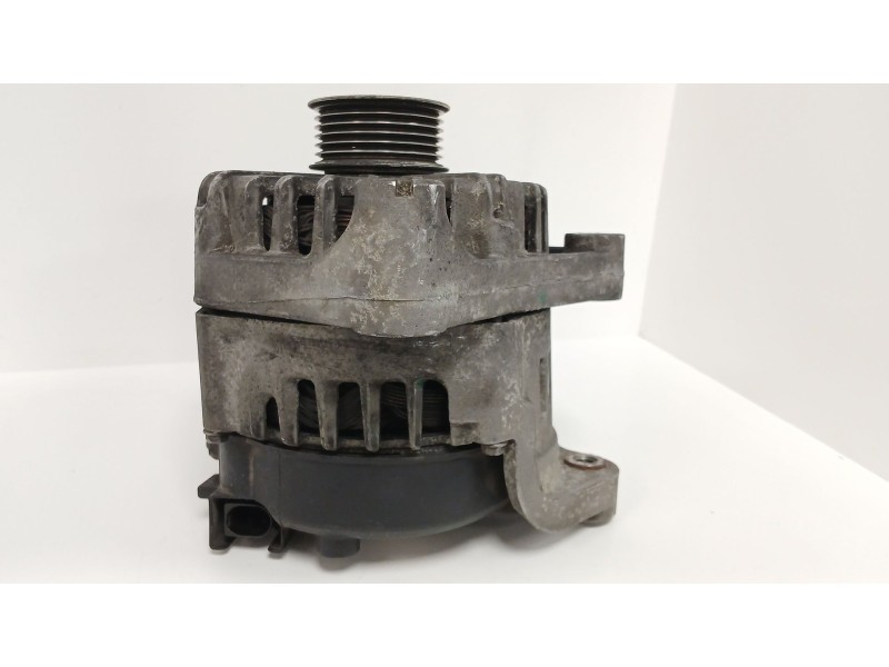 Recambio de alternador para bmw 1 (e87) 118 d referencia OEM IAM 7802261AI03  FG18S019 Recambio de alternador para bmw 1 (e87) 118 d referencia OEM IAM 7802261AI03  FG18S019
