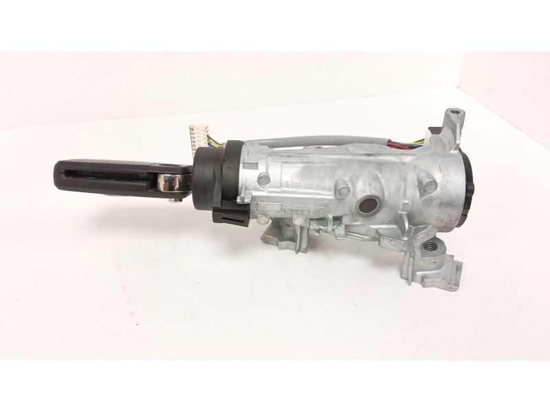 Recambio de conmutador de arranque para seat leon (5f1) 1.6 tdi referencia OEM IAM 5Q0905865  