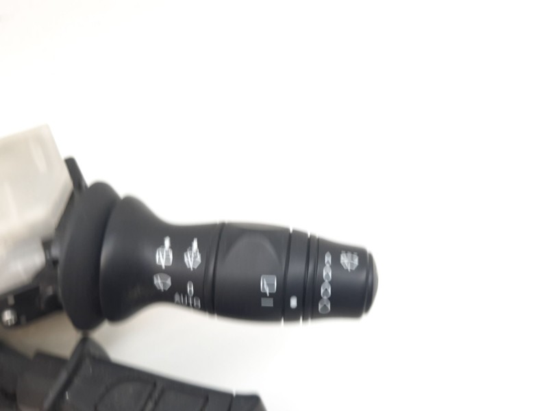 Recambio de mando luces para renault megane iii berlina 5 p dynamique referencia OEM IAM 255670019R 255520014R 