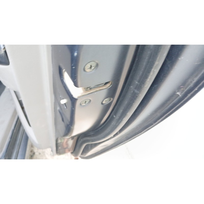 Recambio de cerradura puerta trasera derecha para mitsubishi grandis (na_w) 2.0 di-d (na8w) referencia OEM IAM   