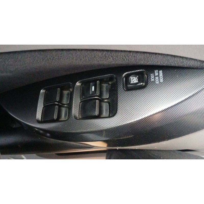 Recambio de mando elevalunas delantero izquierdo para mitsubishi grandis (na_w) 2.0 di-d (na8w) referencia OEM IAM   