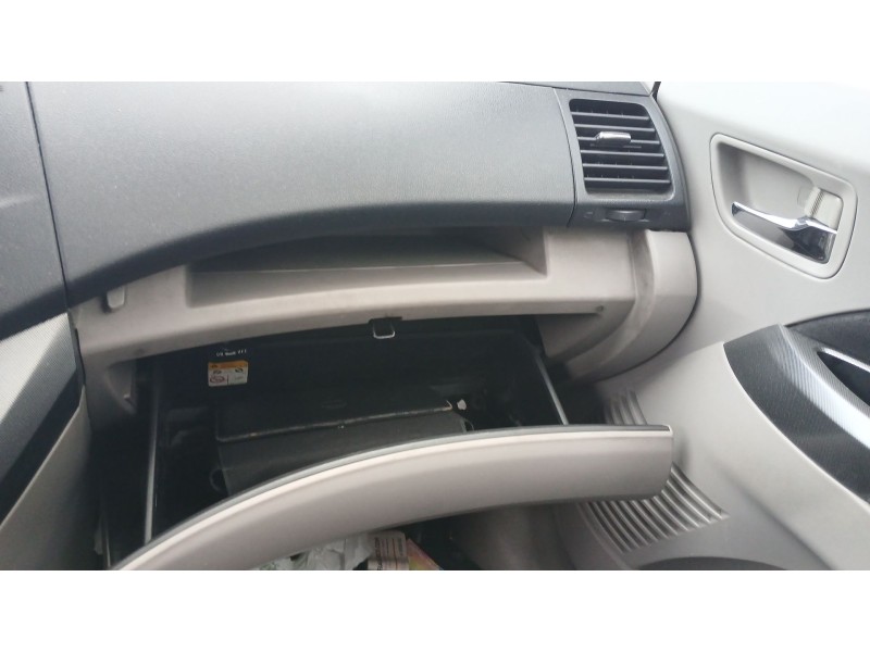 Recambio de guantera para mitsubishi grandis (na_w) 2.0 di-d (na8w) referencia OEM IAM   