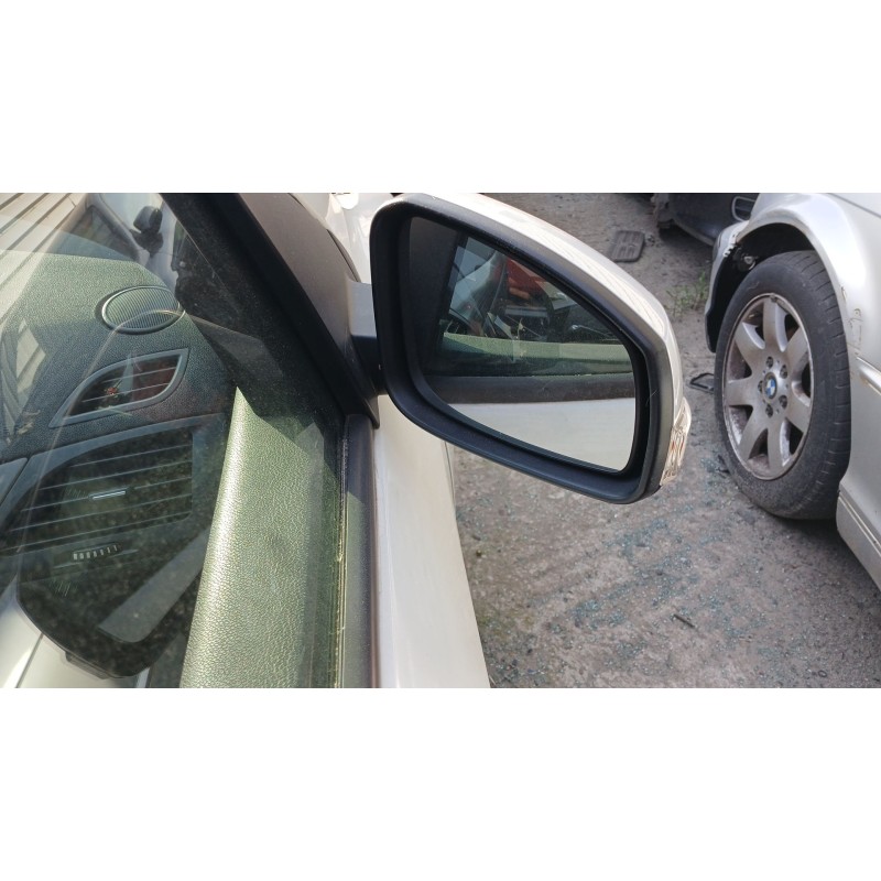 Recambio de retrovisor derecho para renault megane iii hatchback (bz0/1_, b3_) 1.5 dci referencia OEM IAM   