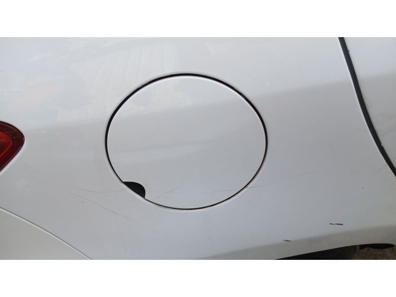 Recambio de tapa exterior combustible para renault megane iii hatchback (bz0/1_, b3_) 1.5 dci referencia OEM IAM   