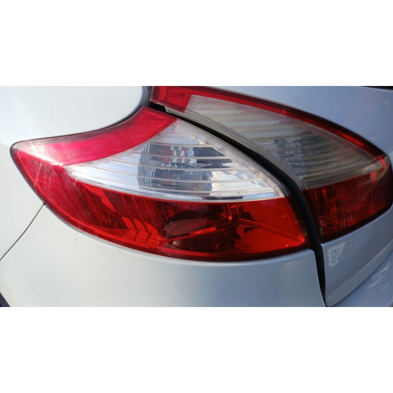 Recambio de piloto trasero izquierdo para renault megane iii hatchback (bz0/1_, b3_) 1.5 dci referencia OEM IAM   