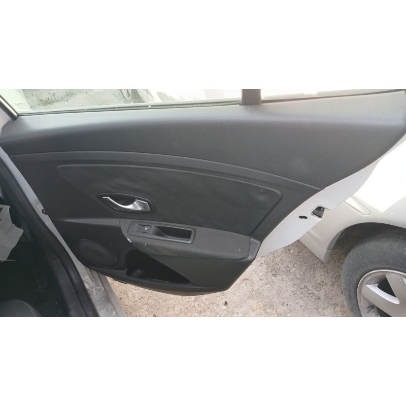 Recambio de elevalunas trasero derecho para renault megane iii hatchback (bz0/1_, b3_) 1.5 dci referencia OEM IAM   