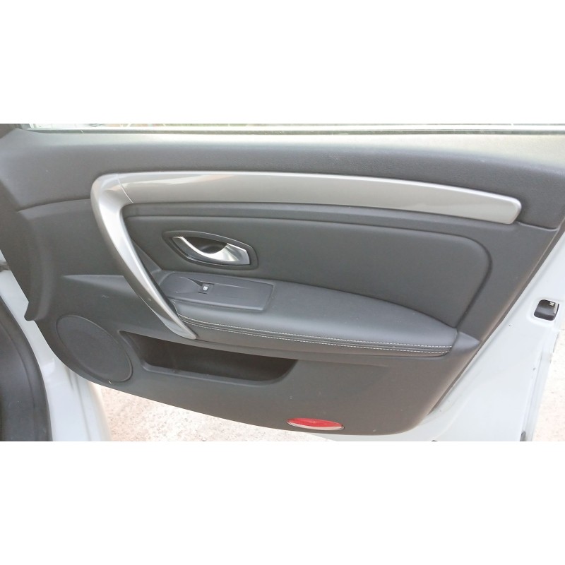 Recambio de elevalunas delantero derecho para renault laguna iii (bt0/1) 1.5 dci (bt00, bt0a, bt0t, bt1j) referencia OEM IAM   
