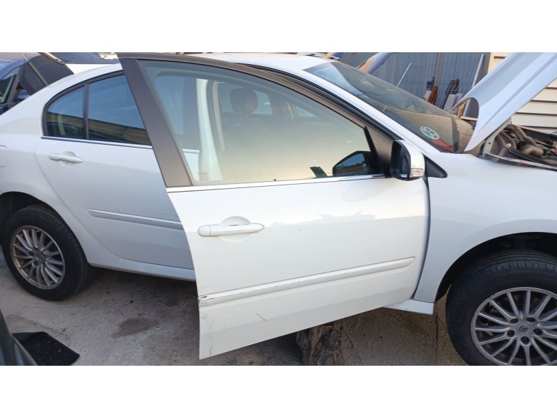 Recambio de puerta delantera derecha para renault laguna iii (bt0/1) 1.5 dci (bt00, bt0a, bt0t, bt1j) referencia OEM IAM   