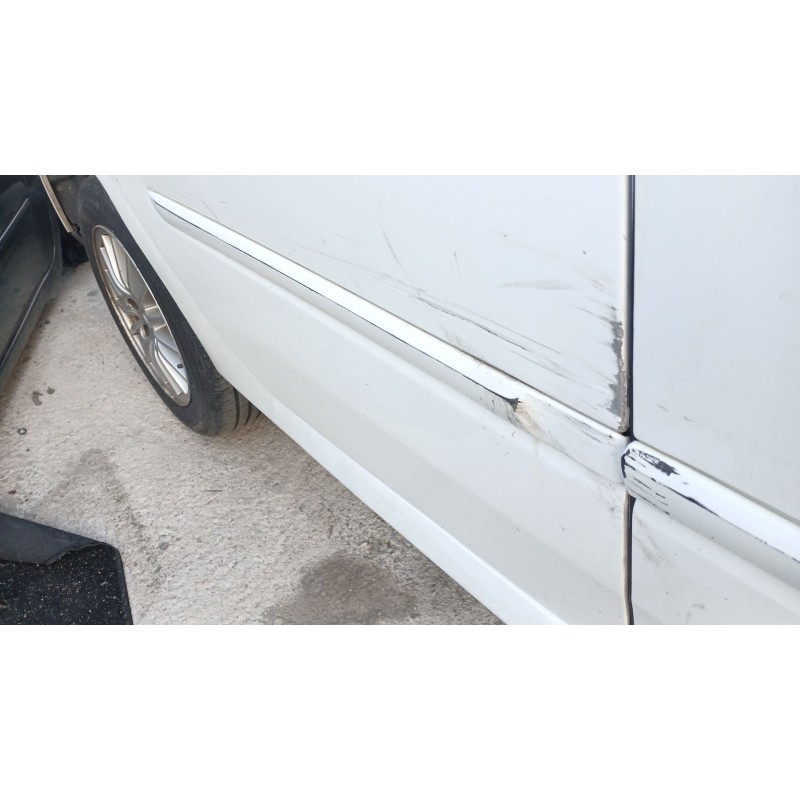 Recambio de puerta trasera derecha para renault laguna iii (bt0/1) 1.5 dci (bt00, bt0a, bt0t, bt1j) referencia OEM IAM   