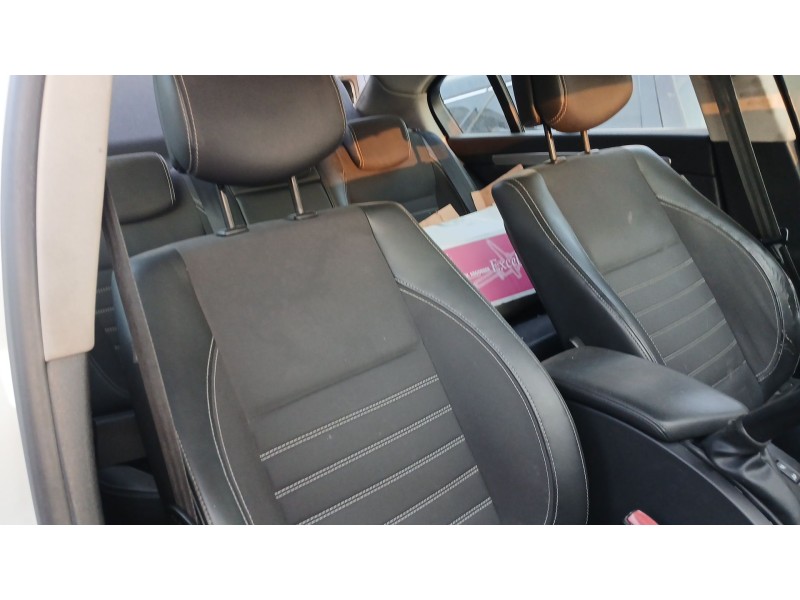 Recambio de asiento delantero derecho para renault laguna iii (bt0/1) 1.5 dci (bt00, bt0a, bt0t, bt1j) referencia OEM IAM   