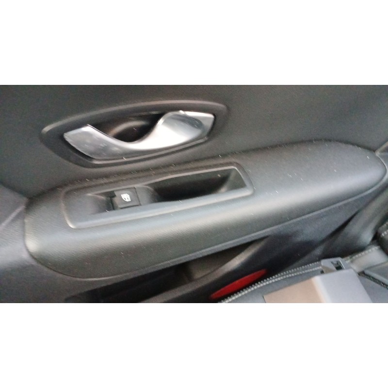 Recambio de mando elevalunas trasero derecho para renault laguna iii (bt0/1) 1.5 dci (bt00, bt0a, bt0t, bt1j) referencia OEM IAM