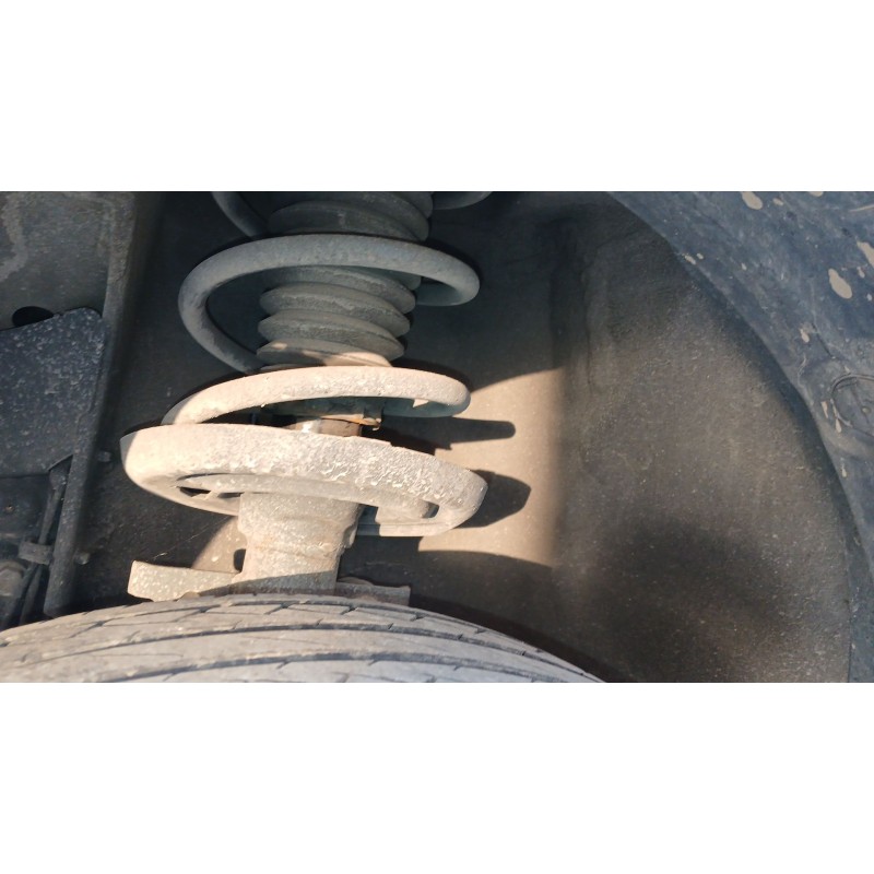 Recambio de amortiguador delantero izquierdo para renault laguna iii (bt0/1) 1.5 dci (bt00, bt0a, bt0t, bt1j) referencia OEM IAM