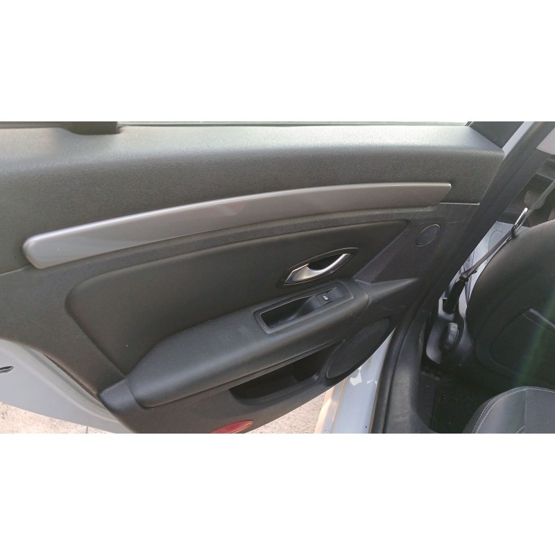 Recambio de elevalunas trasero izquierdo para renault laguna iii (bt0/1) 1.5 dci (bt00, bt0a, bt0t, bt1j) referencia OEM IAM   