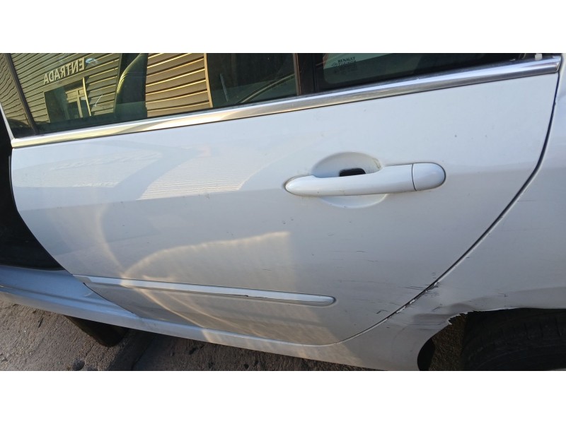 Recambio de puerta trasera izquierda para renault laguna iii (bt0/1) 1.5 dci (bt00, bt0a, bt0t, bt1j) referencia OEM IAM   
