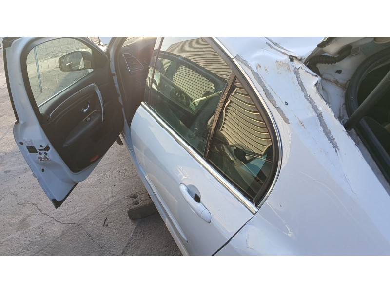 Recambio de puerta trasera izquierda para renault laguna iii (bt0/1) 1.5 dci (bt00, bt0a, bt0t, bt1j) referencia OEM IAM   