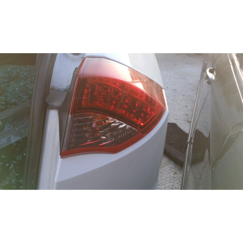 Recambio de piloto trasero derecho para renault laguna iii (bt0/1) 1.5 dci (bt00, bt0a, bt0t, bt1j) referencia OEM IAM   