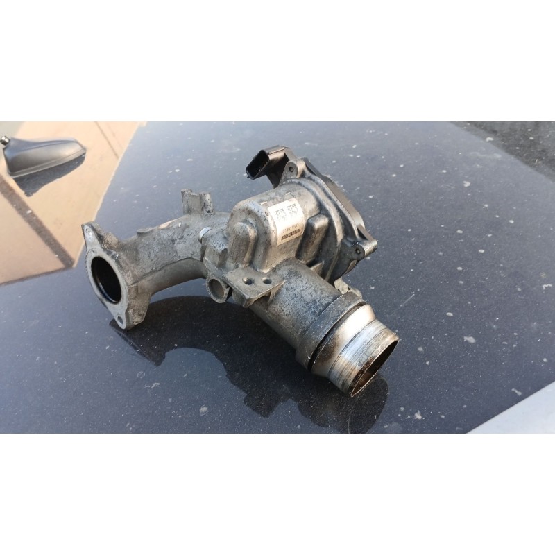 Recambio de caja mariposa para renault laguna iii (bt0/1) 1.5 dci (bt00, bt0a, bt0t, bt1j) referencia OEM IAM   