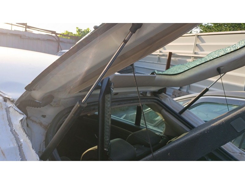 Recambio de amortiguadores maletero / porton para renault laguna iii (bt0/1) 1.5 dci (bt00, bt0a, bt0t, bt1j) referencia OEM IAM