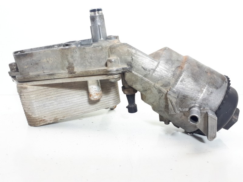 Recambio de enfriador aceite motor para opel zafira b cosmo referencia OEM IAM 5989070231  
