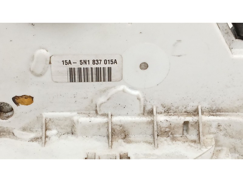 Recambio de cerradura puerta delantera izquierda para seat ibiza iv sc (6j1, 6p5) 1.9 tdi referencia OEM IAM 5N1837015A  