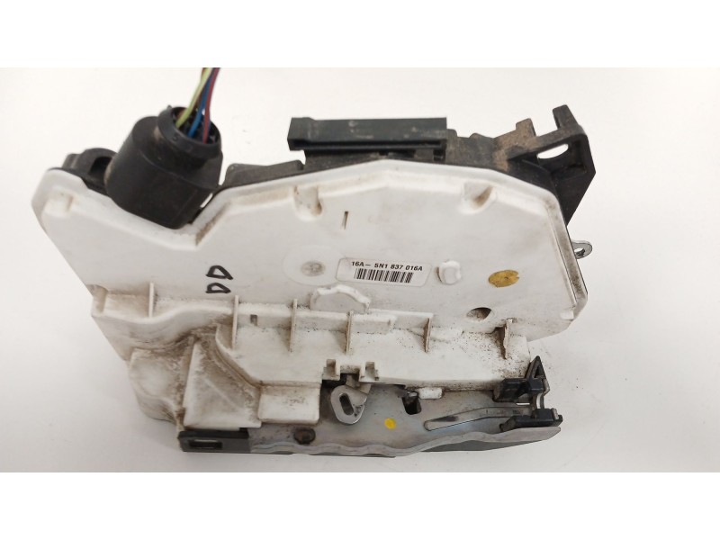 Recambio de cerradura puerta delantera derecha para seat ibiza iv sc (6j1, 6p5) 1.9 tdi referencia OEM IAM 5N1837016A  