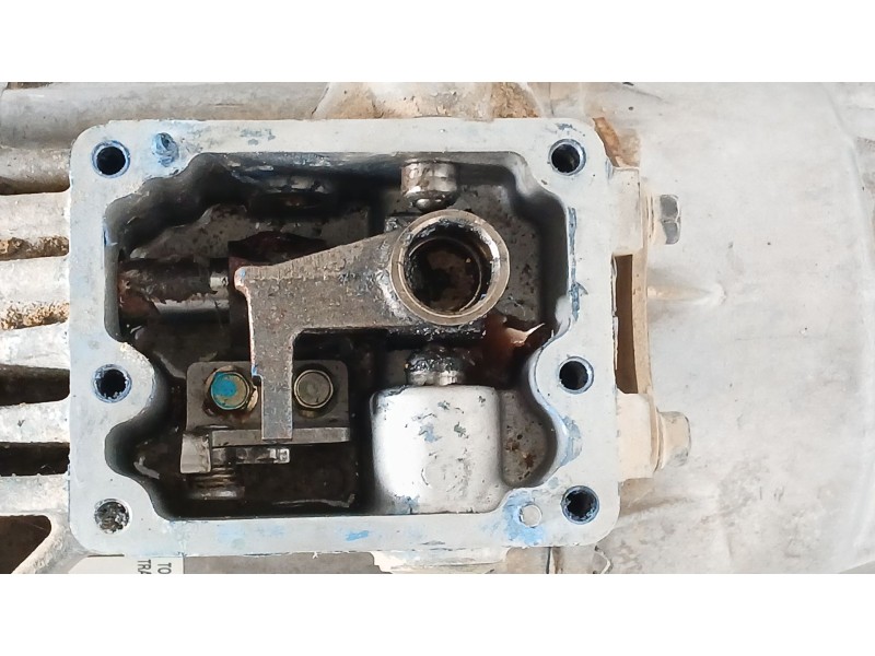 Recambio de caja cambios para kia sorento i (jc) 2.5 crdi referencia OEM IAM  A03800 