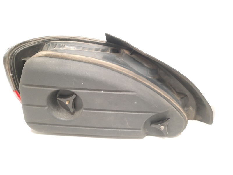 Recambio de piloto trasero derecho para peugeot 306 berlina 3/5 puertas (s1) 1.9 turbodiesel cat referencia OEM IAM  29654 