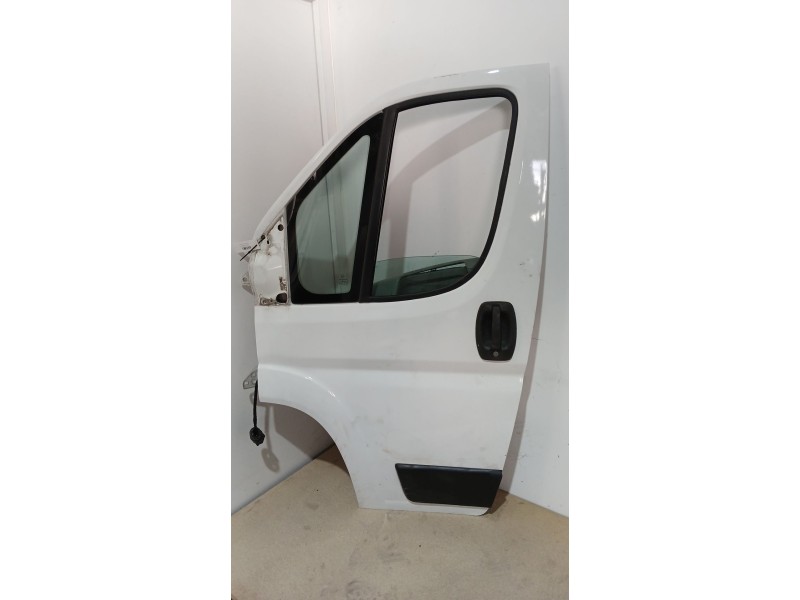 Recambio de puerta delantera izquierda para citroën jumper ii autobús 2.2 hdi 120 referencia OEM IAM   