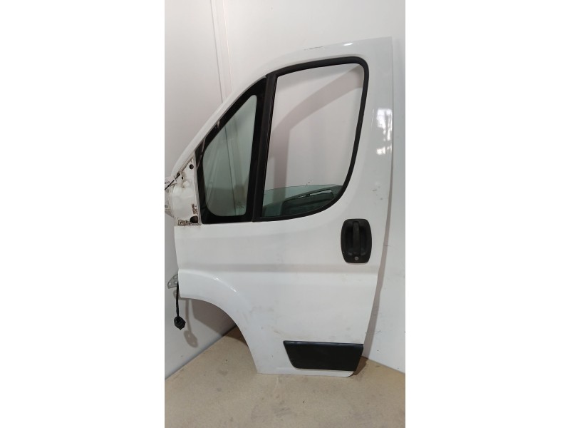 Recambio de puerta delantera izquierda para citroën jumper ii autobús 2.2 hdi 120 referencia OEM IAM   