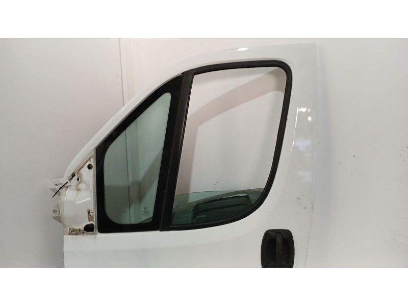 Recambio de puerta delantera izquierda para citroën jumper ii autobús 2.2 hdi 120 referencia OEM IAM   