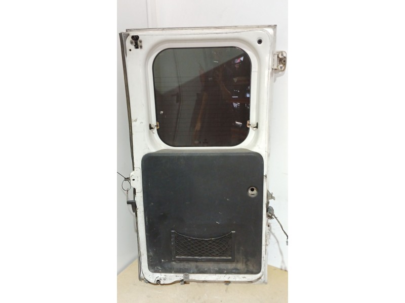 Recambio de puerta trasera izquierda para citroën jumper ii autobús 2.2 hdi 120 referencia OEM IAM   