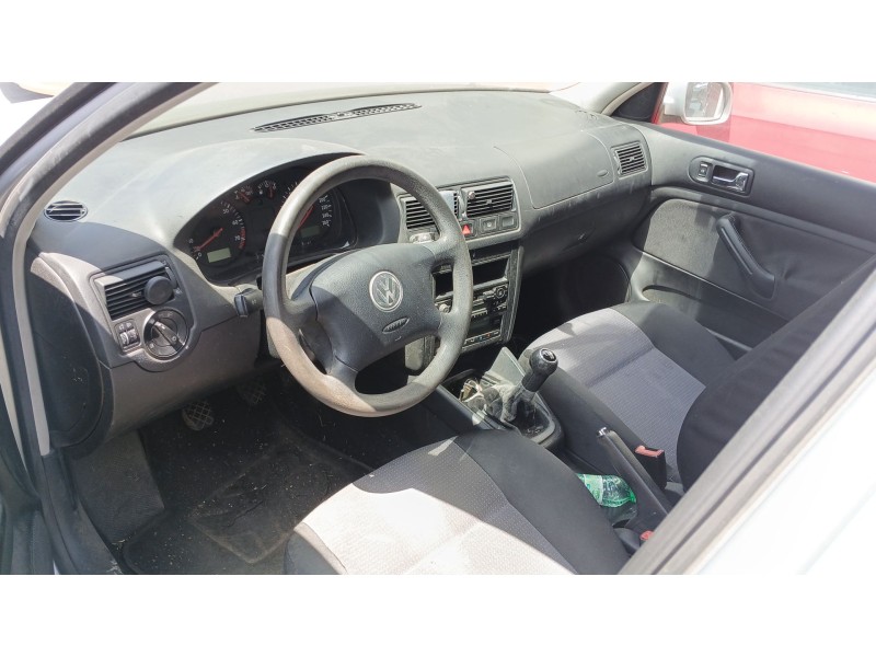 volkswagen golf iv (1j1) del año 2003