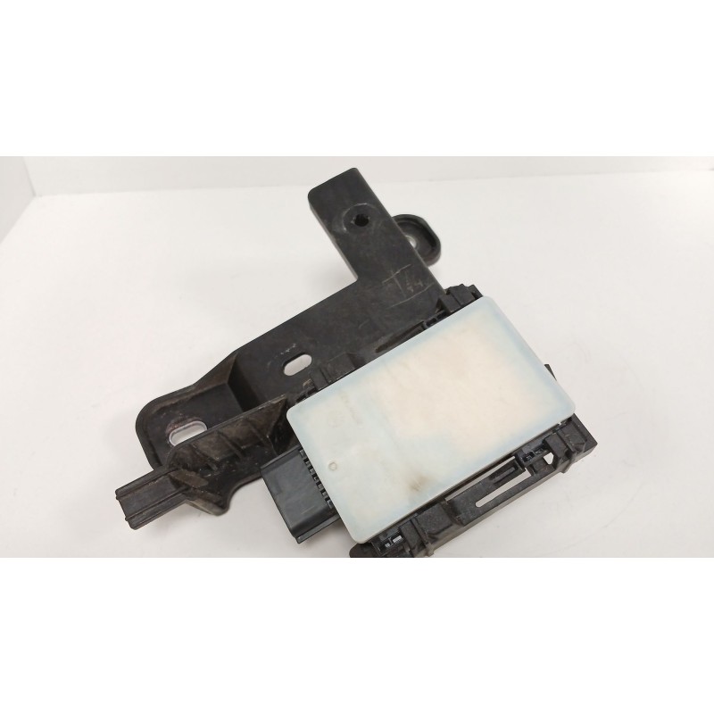 Recambio de modulo electronico para renault arkana i (lcm_, ldn_) 1.3 tce 140 (ldn0) referencia OEM IAM 284E74819R  