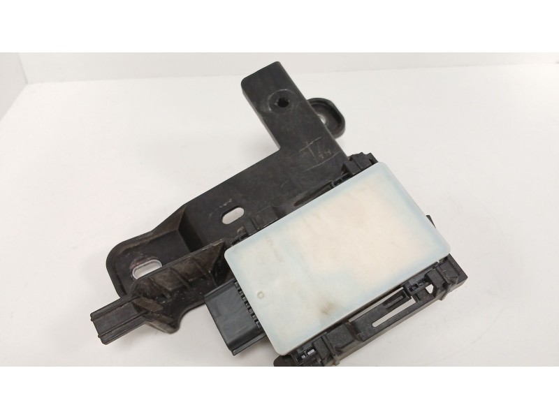 Recambio de modulo electronico para renault arkana i (lcm_, ldn_) 1.3 tce 140 (ldn0) referencia OEM IAM 284E74819R  