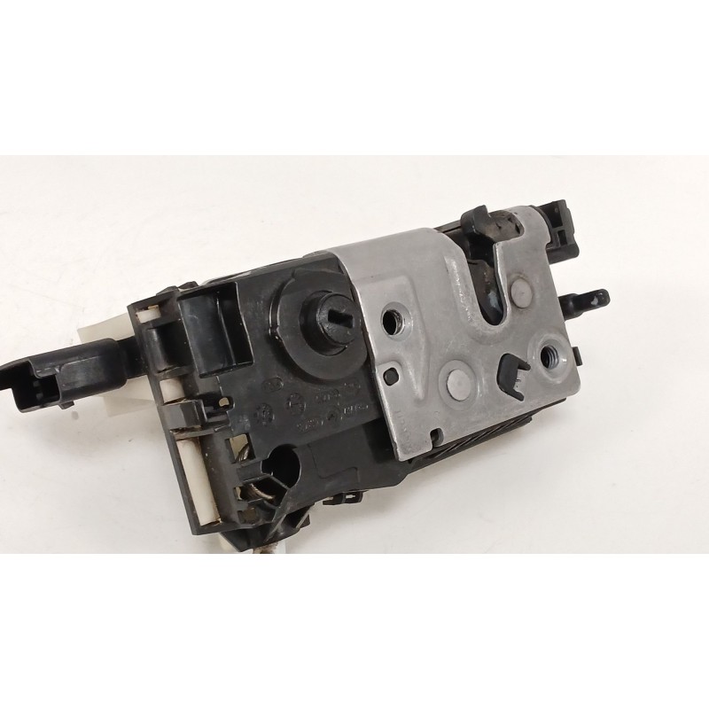 Recambio de cerradura puerta delantera derecha para peugeot 208 i (ca_, cc_) 1.6 hdi referencia OEM IAM 9812500780  