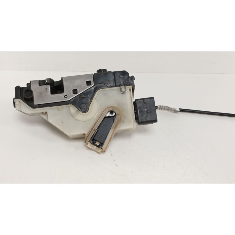 Recambio de cerradura puerta delantera derecha para peugeot 208 i (ca_, cc_) 1.6 hdi referencia OEM IAM 9812500780  