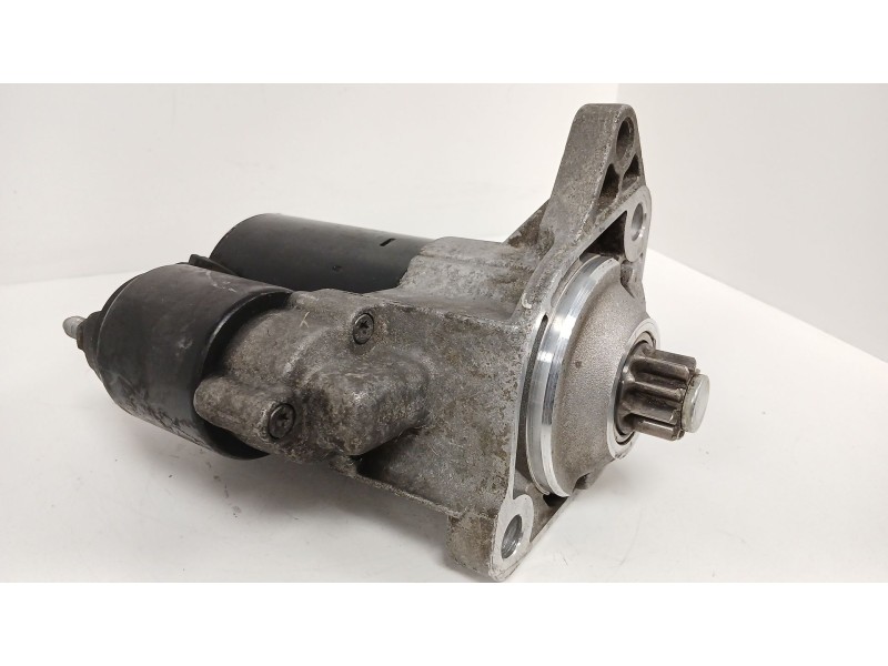 Recambio de motor arranque para volkswagen golf iv (1j1) 1.6 16v referencia OEM IAM 0001120402  020911023T