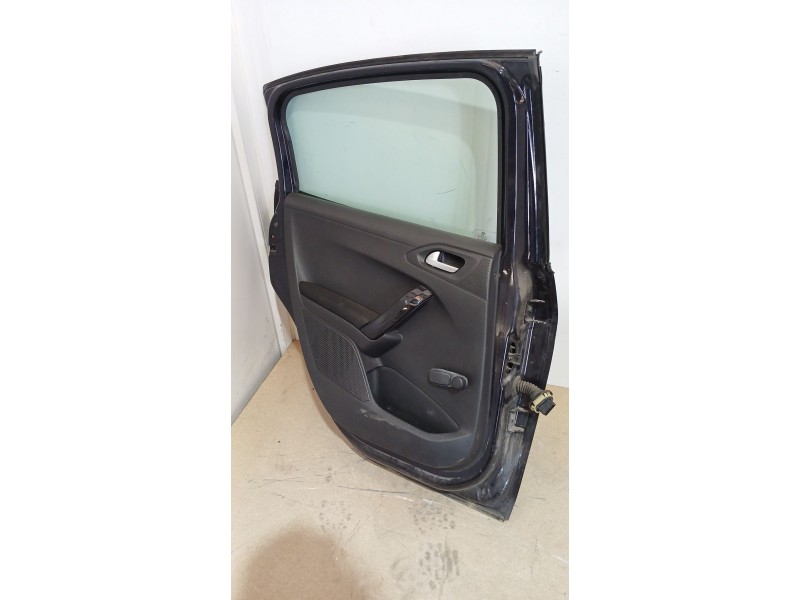 Recambio de puerta trasera izquierda para peugeot 208 i (ca_, cc_) 1.6 hdi referencia OEM IAM   