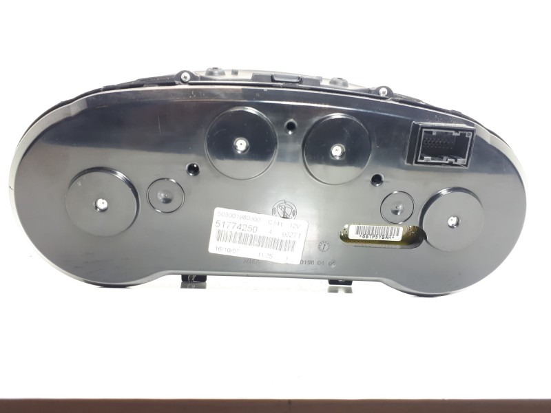 Recambio de cuadro instrumentos para fiat bravo (198) 1.9 16v dynamic multijet referencia OEM IAM 51774250  