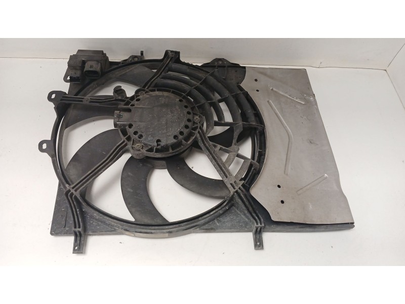 Recambio de electroventilador para peugeot 208 i (ca_, cc_) 1.6 hdi referencia OEM IAM 9801666680  